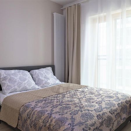 Exclusive 2Br! Apartment In Center +Netflix +Gym วอร์ซอ ภายนอก รูปภาพ