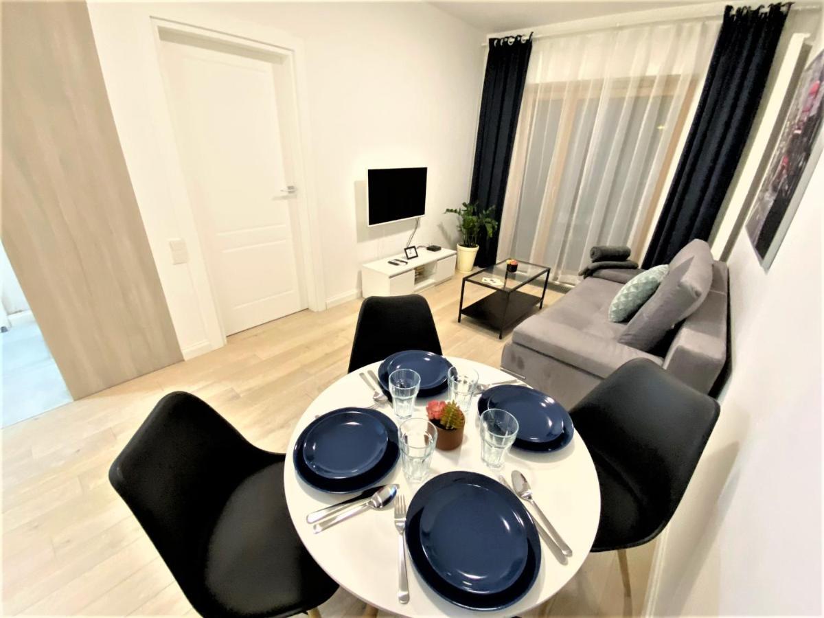 Exclusive 2Br! Apartment In Center +Netflix +Gym วอร์ซอ ภายนอก รูปภาพ