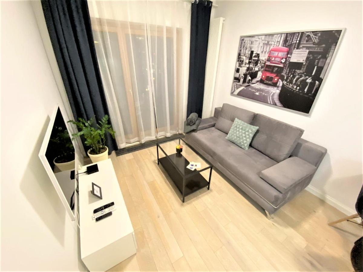 Exclusive 2Br! Apartment In Center +Netflix +Gym วอร์ซอ ภายนอก รูปภาพ