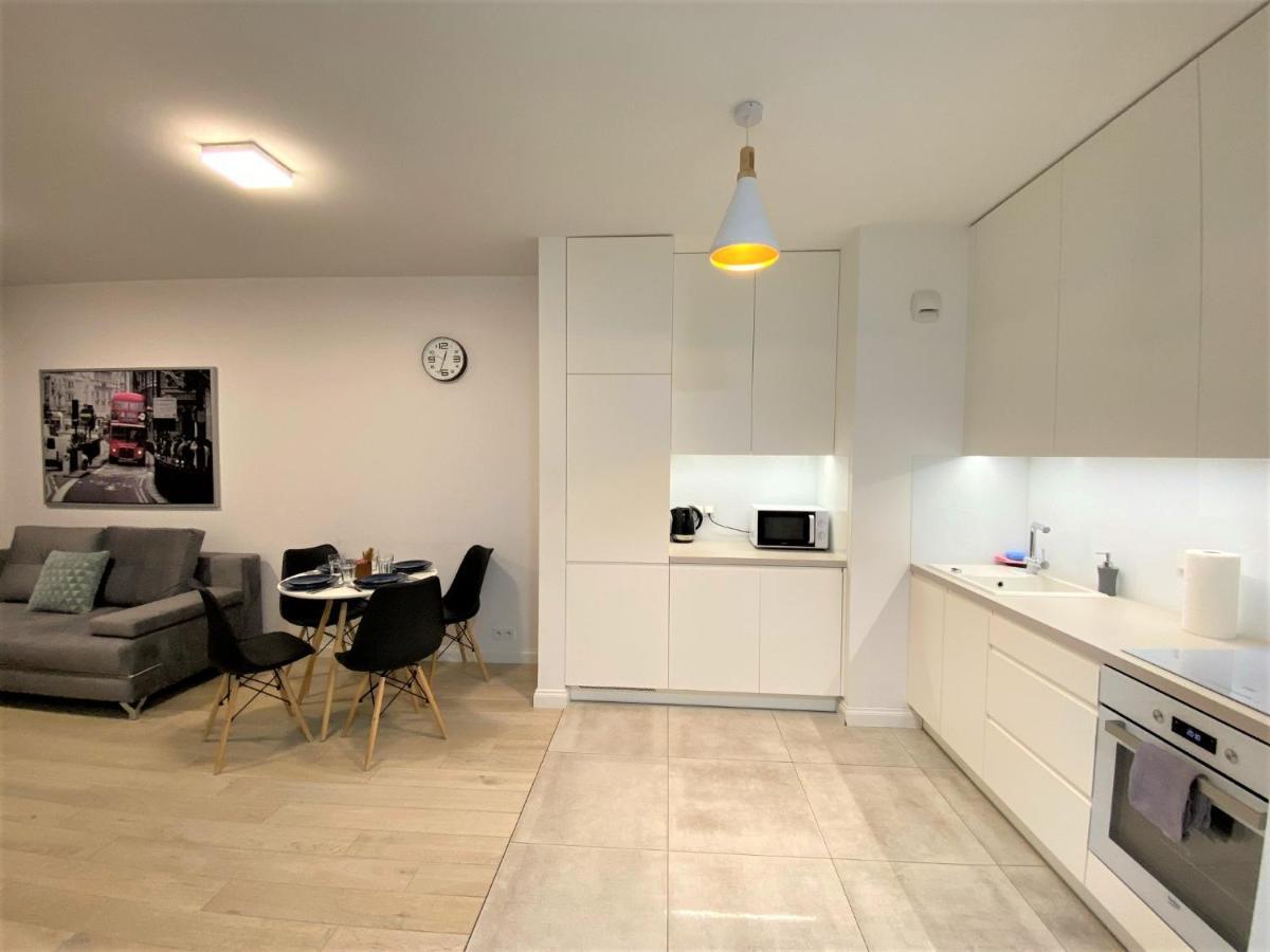 Exclusive 2Br! Apartment In Center +Netflix +Gym วอร์ซอ ภายนอก รูปภาพ