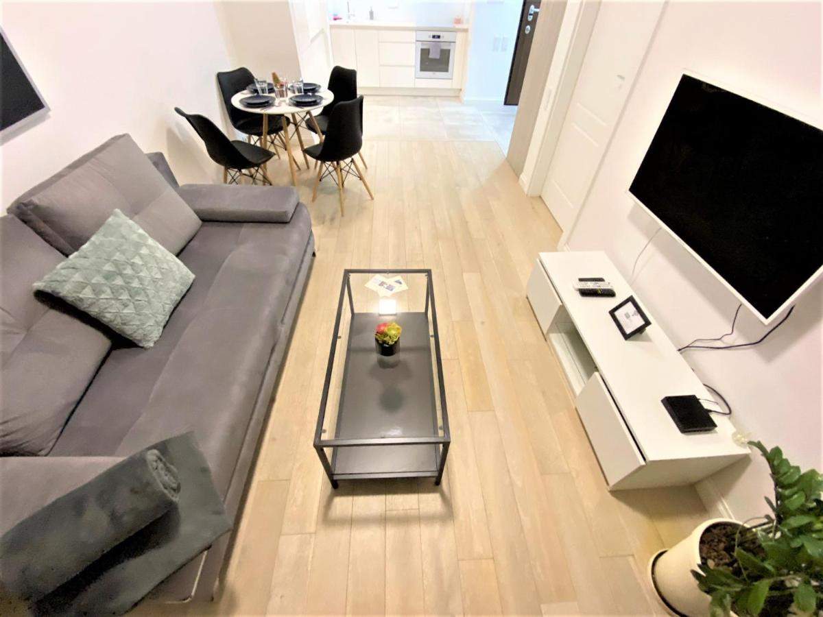 Exclusive 2Br! Apartment In Center +Netflix +Gym วอร์ซอ ภายนอก รูปภาพ